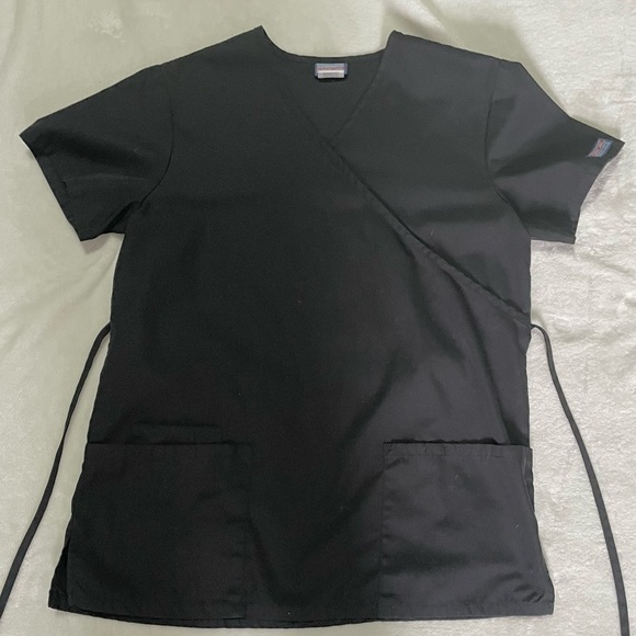 Scrub top - Picture 2 of 3